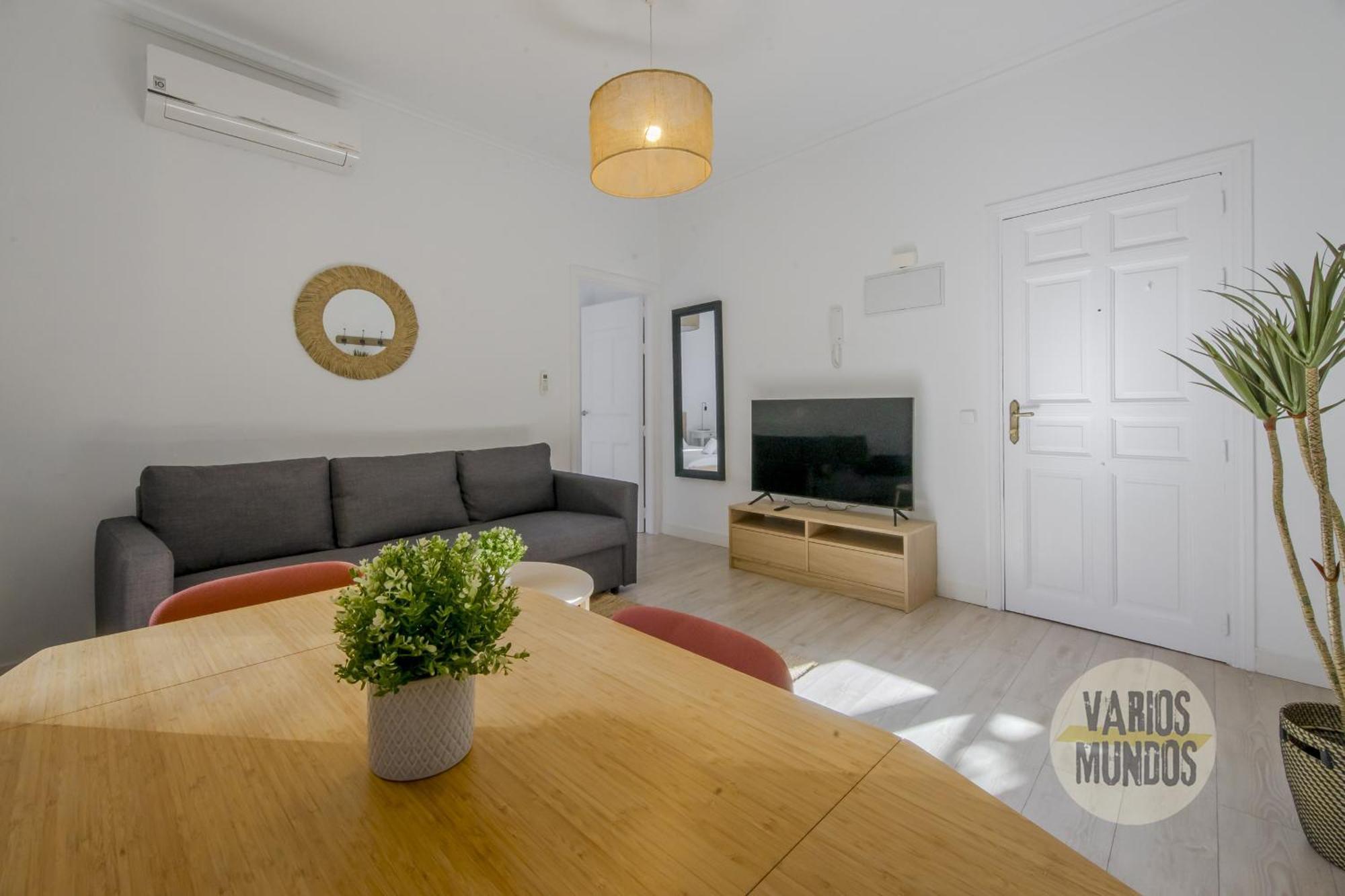 Elegant Apt Para 4Pax En Las Letras-Cortes Madrid Exterior foto