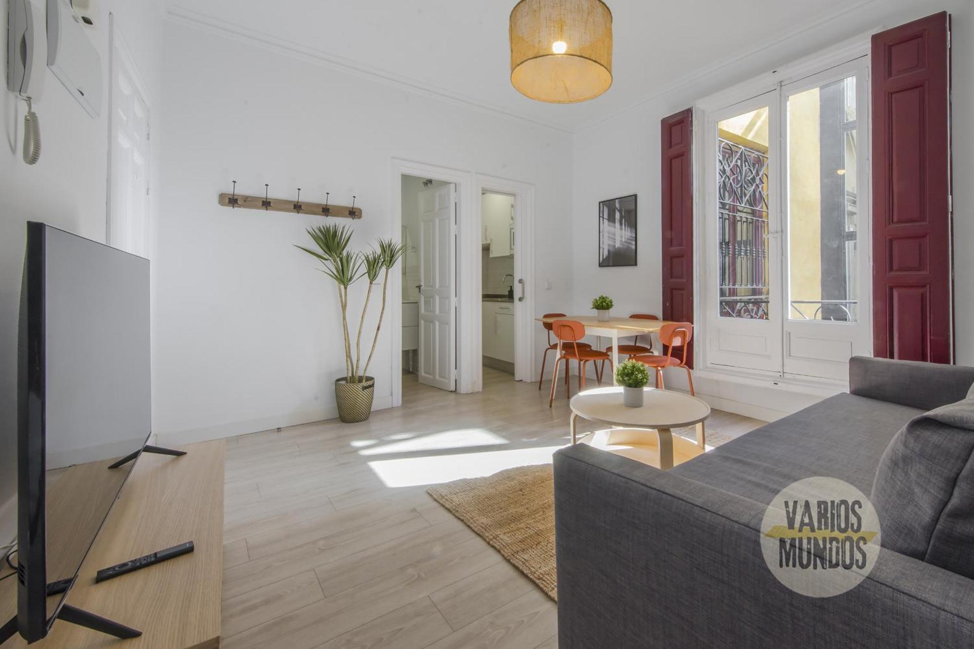 Elegant Apt Para 4Pax En Las Letras-Cortes Madrid Exterior foto