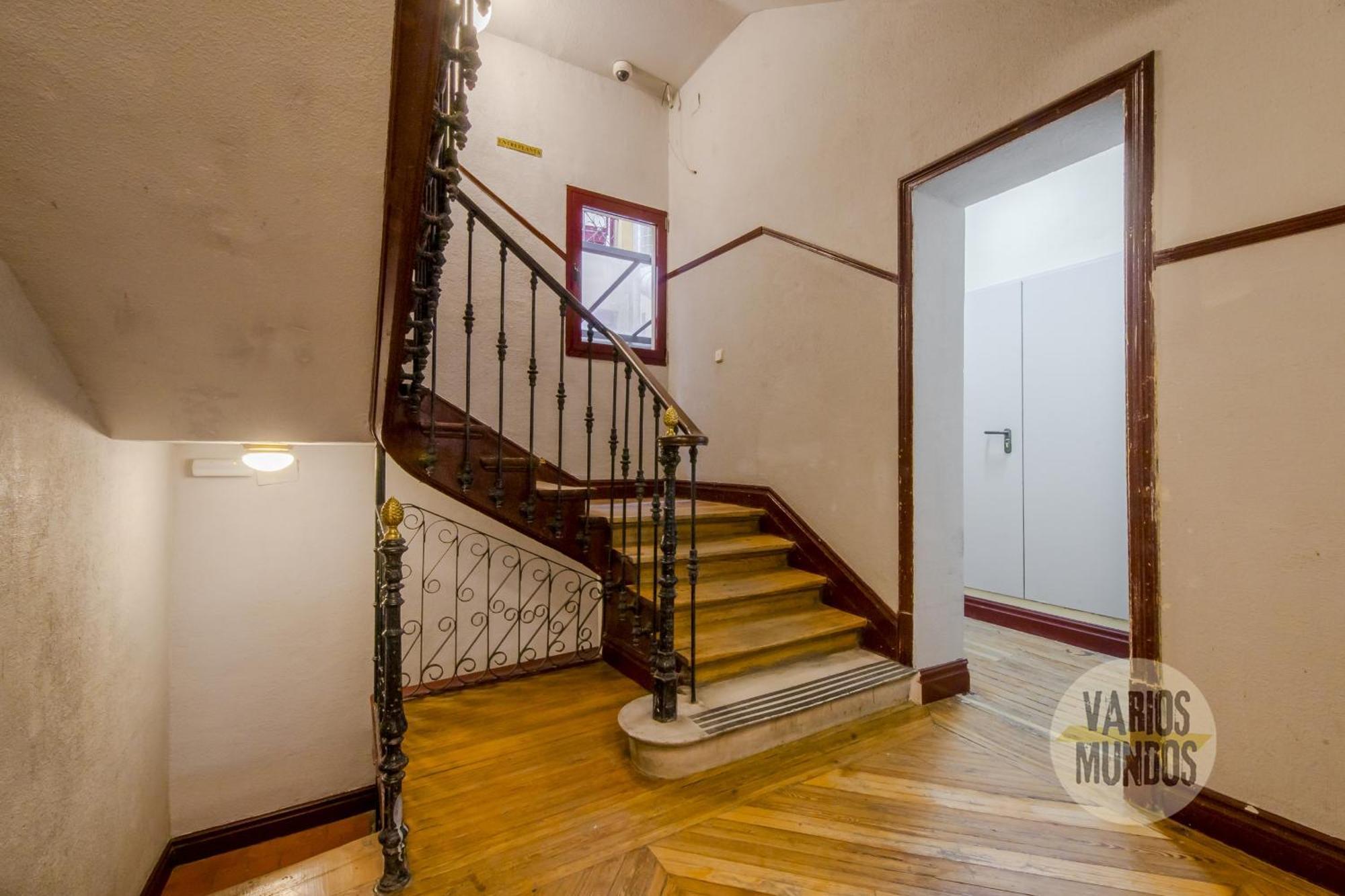 Elegant Apt Para 4Pax En Las Letras-Cortes Madrid Exterior foto